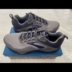 Men’s Brooks Running Shoes 👟 ⭐️